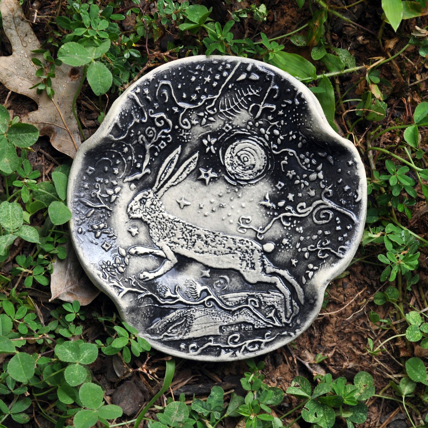 Soap dish, spoon rest, Rabbit Moon in black